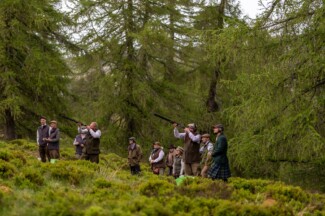 Findrack Sporting, Torphins, Aberdeenshire - Scottish Country Sports - Hunting, Shooting & Fishing. Simulated Shooting. Findrack Farm