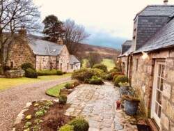 Findrack Sporting, Torphins, Aberdeenshire - Scottish Country Sports - Hunting, Shooting & Fishing. Simulated Shooting. Findrack Farm