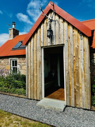 Findrack Sporting, Torphins, Aberdeenshire - Scottish Country Sports - Hunting, Shooting & Fishing. Simulated Shooting. Findrack Farm