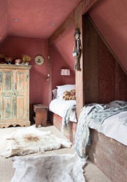 Findrack Sporting, Torphins, Aberdeenshire - Scottish Country Sports - Hunting, Shooting & Fishing. Simulated Shooting. Findrack Farm